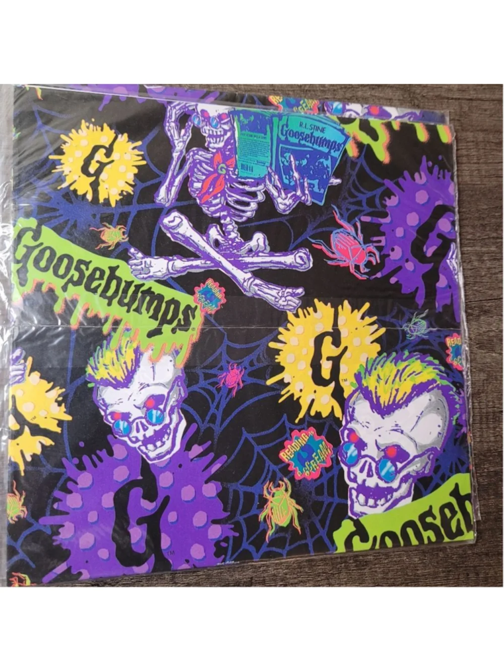 Vintage Hallmark 1996 Goosebumps Gift Wrap Paper Halloween Wrap